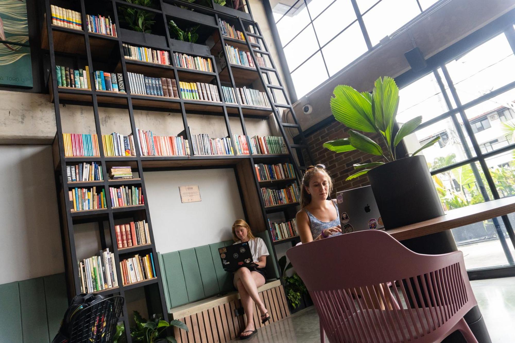Los Patios Cool Living Μεντεγίν Εξωτερικό φωτογραφία