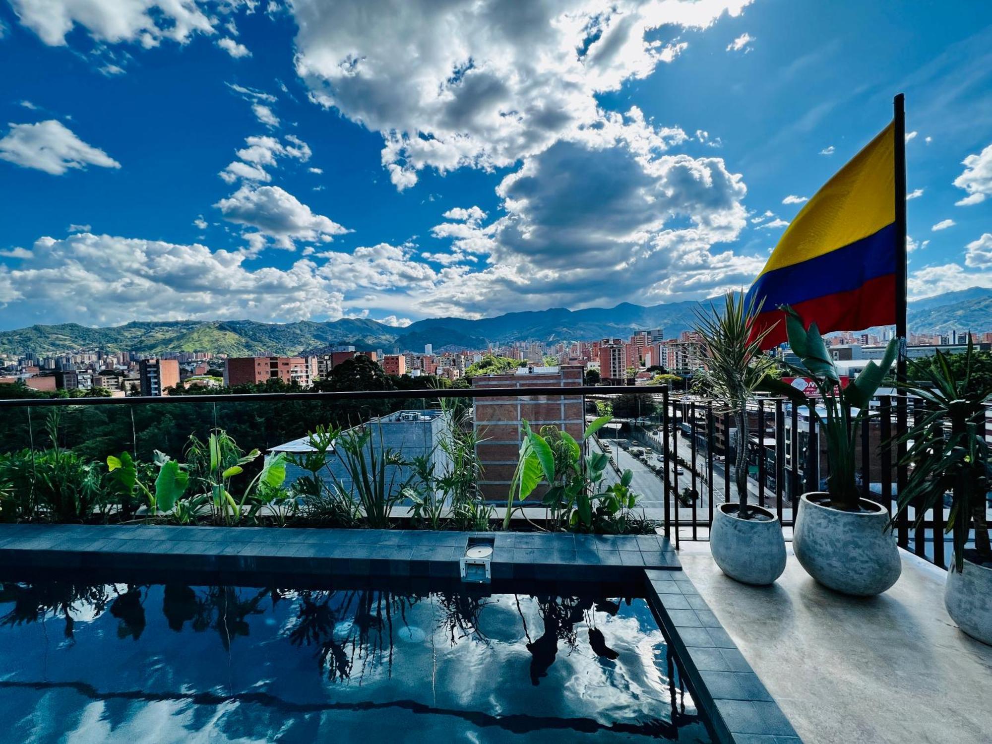 Los Patios Cool Living Μεντεγίν Εξωτερικό φωτογραφία