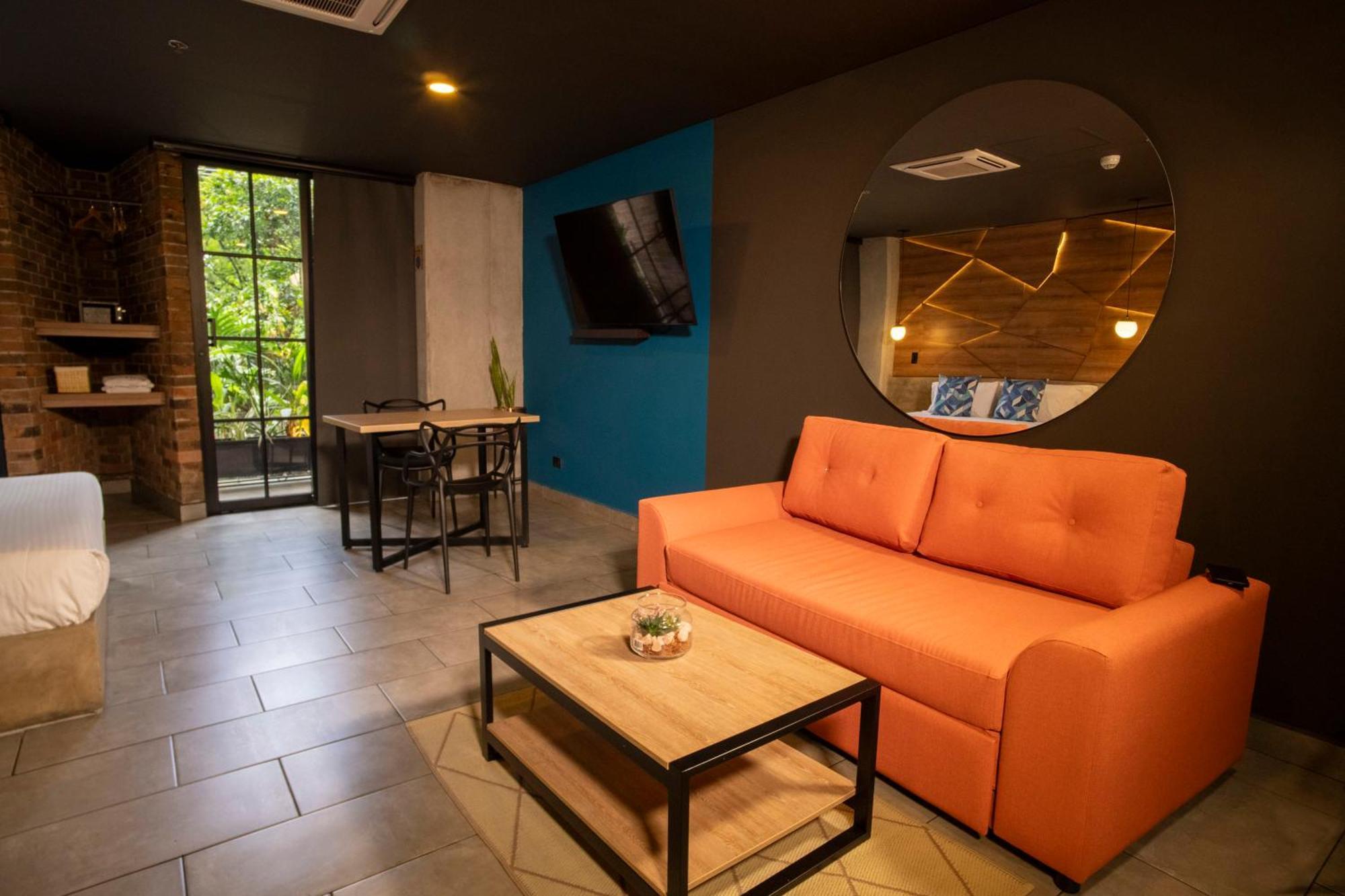 Los Patios Cool Living Μεντεγίν Εξωτερικό φωτογραφία