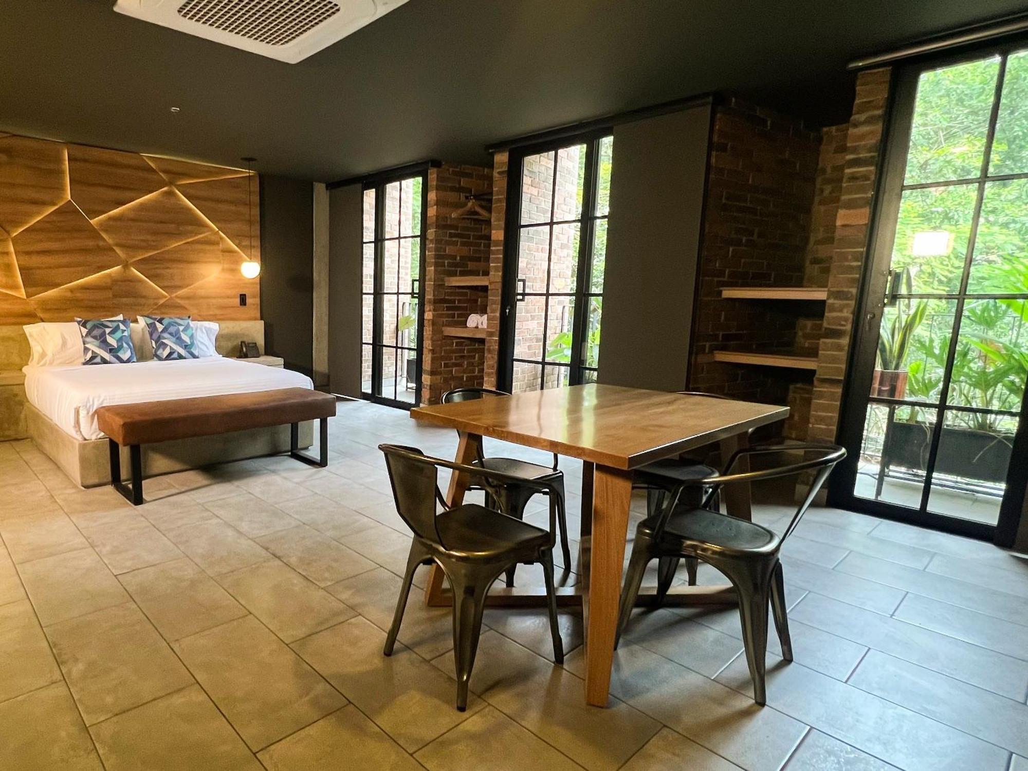Los Patios Cool Living Μεντεγίν Εξωτερικό φωτογραφία